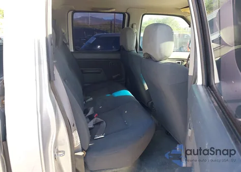 2004 Nissan Frontier Xe-V6 из США, поврежденный, VIN 1N6ED27T94C402106